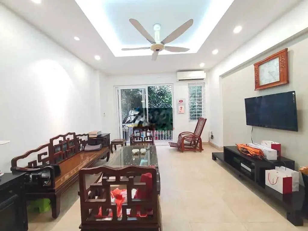 Chính chủ bán nhà Nam Đồng 29m2 4 tầng nhà đẹp 60m ra phố 4.5 Tỷ