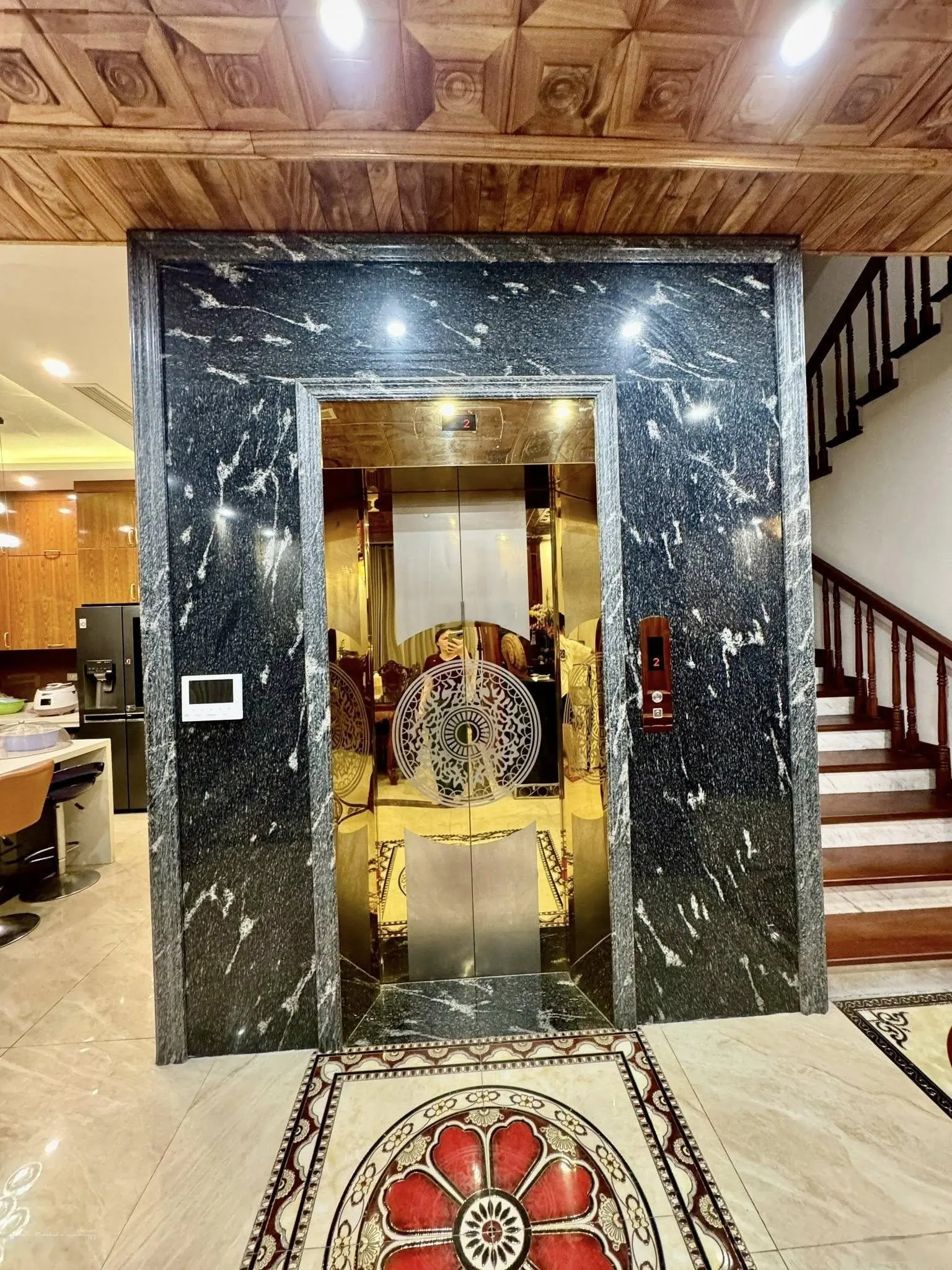 Hiếm! Biệt thự đẳng cấp thượng lưu, KĐT Văn Phú Hà Đông. Lô góc 226 m2, 4 tầng, giá 68.2 tỷ