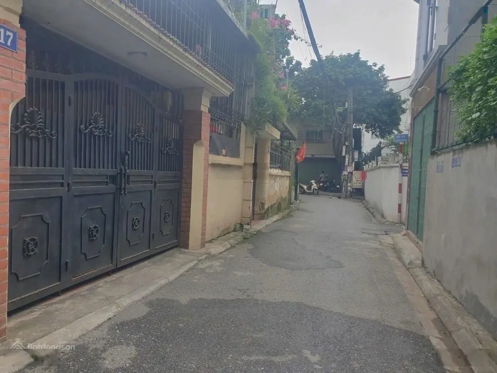Mặt ngõ thông ô tô 7 chỗ vào nhà - 30m ra phố nguyễn văn linh.