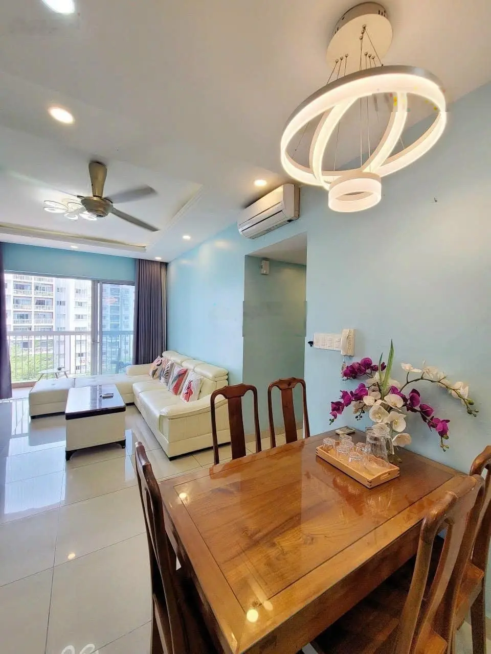 Bán gấp Ruby 3PN - 2WC(98m2) có ban công, có sổ hồng view hồ sinh thái chỉ 4,280 tỷ