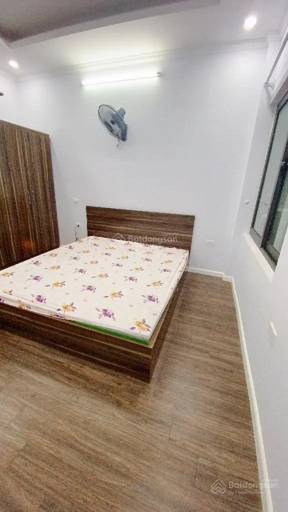 Bán gấp nhà 50m2x5T, Hồ Tùng Mậu, ngõ thông, kinh doanh, ôtô qua cửa, giá: 12,25 tỷ, LH: 0968371359