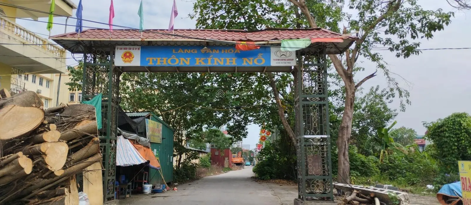 Bán đất Kính Nỗ, thông ô tô, khu vực phát triển,dân trí cao, tiện ích hoàn hảo. 77m2- 5,6 tỷ.