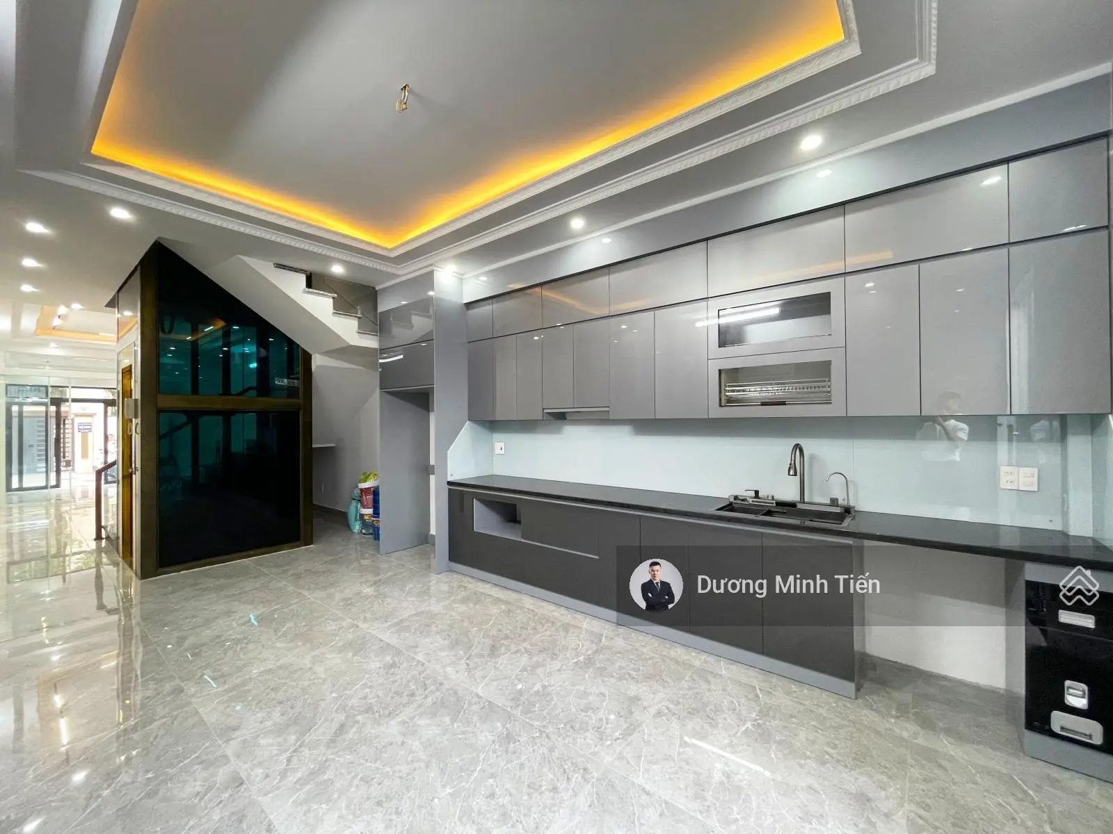 Nhà 4 tầng thang máy gần TĐC Sao Sáng - 90m2 - Đường 5m