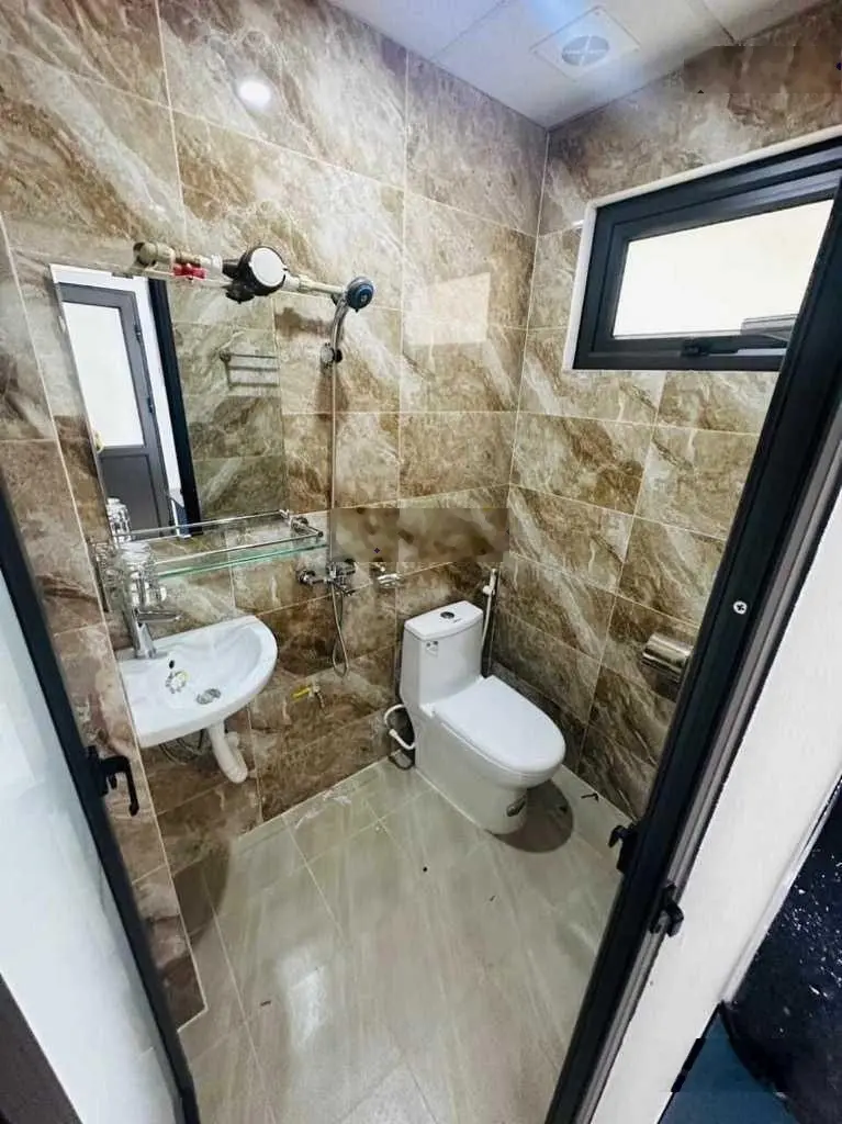 BÁN TÒA CCMN NGÕ 67PHÙNG KHOANG, 71 M2-7 TẦNG THANG MÁY -25 PHÒNG ĐÃ CHO THUÊ FULL- 15 TỶ800