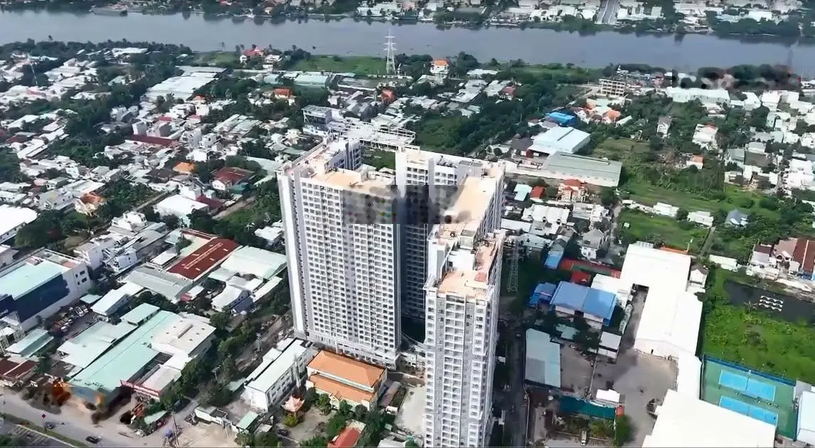 Bán 1 Căn 1 PN tầng cao ở The Rivana rộng 51m2 giá 1,88 tỷ( thương lượng).Cọc 800 tr nhận nhà.