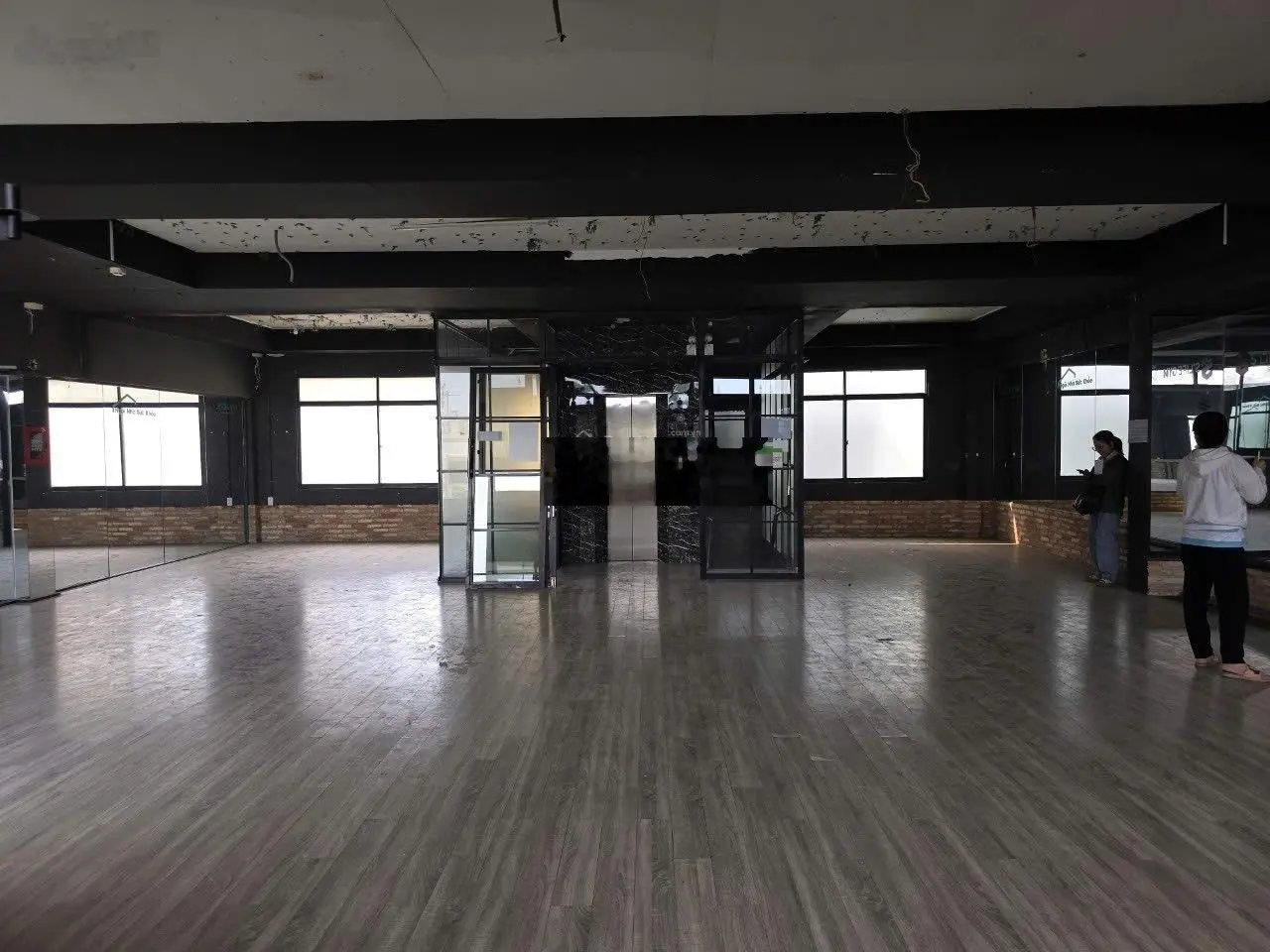 Cần bán nhà mặt phố giá 53 tỷ VND tại Bình Thạnh, Hồ Chí Minh sẵn thang máy cho thuê 130tr/tháng