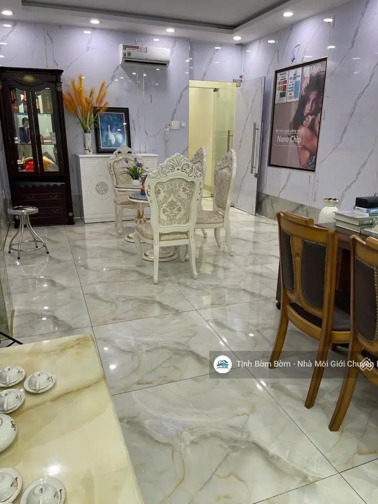 Nhà triệu đô: Mặt Tiền Cách Mạng Tháng Tám 110m, 7 tầng có thang máy, TT Q10 KD sầm uất 29.x tỷ