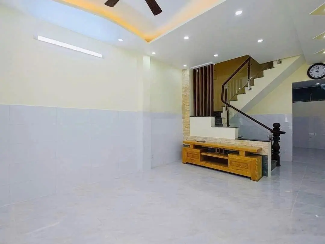 Bán nhà chính chủ hẻm đẹp 6m thông xe hơi 385/54 Lê Văn Thọ P9 4tầng 4PN 5WC 4x16m
