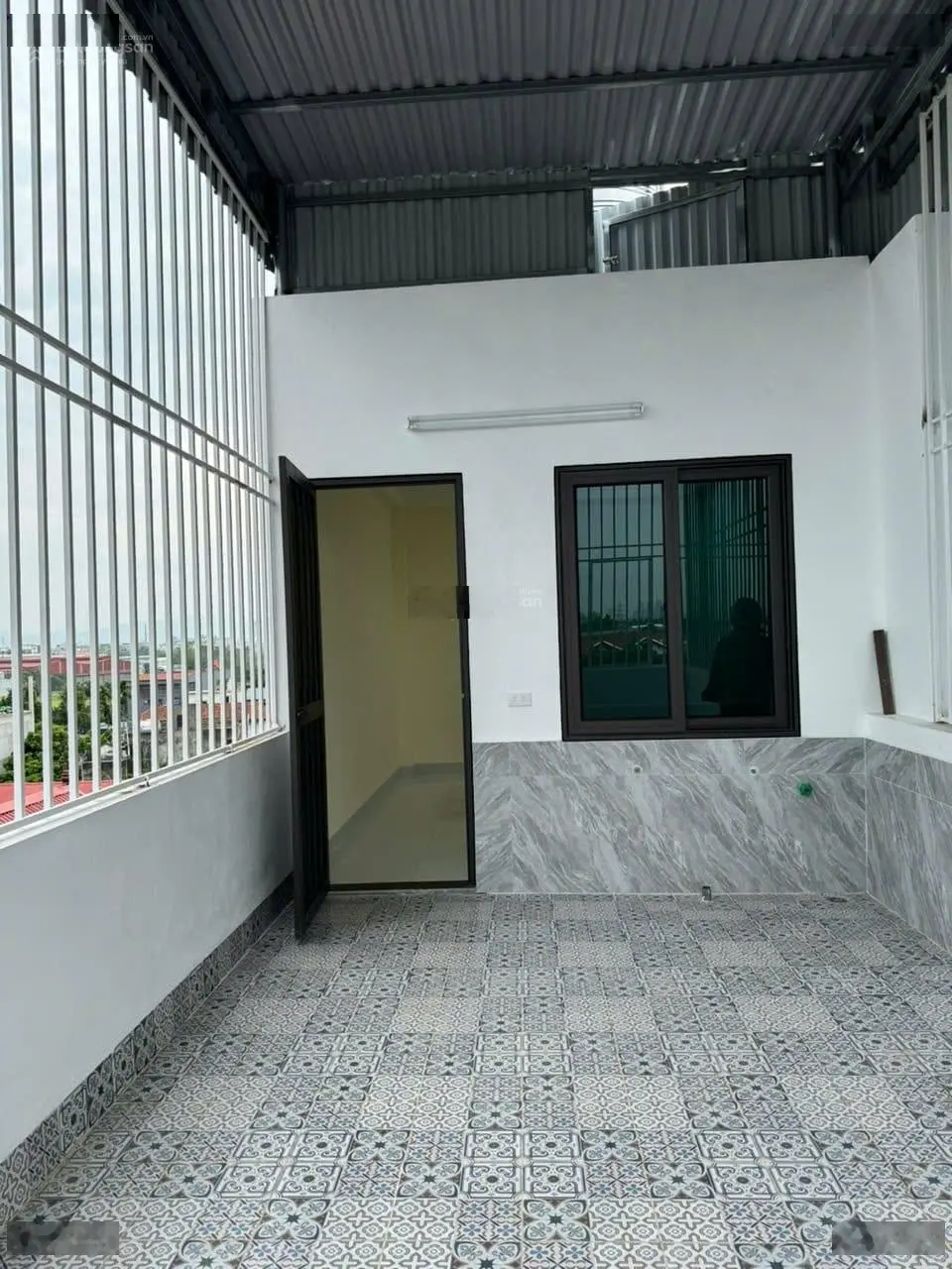 Mở bán gấp căn nhà xây mới ngay Đồng Mai, Hà Đông. Ô tô đỗ tận nhà. 33m2 x 5 tầng. Giá bán: 2,9 tỷ