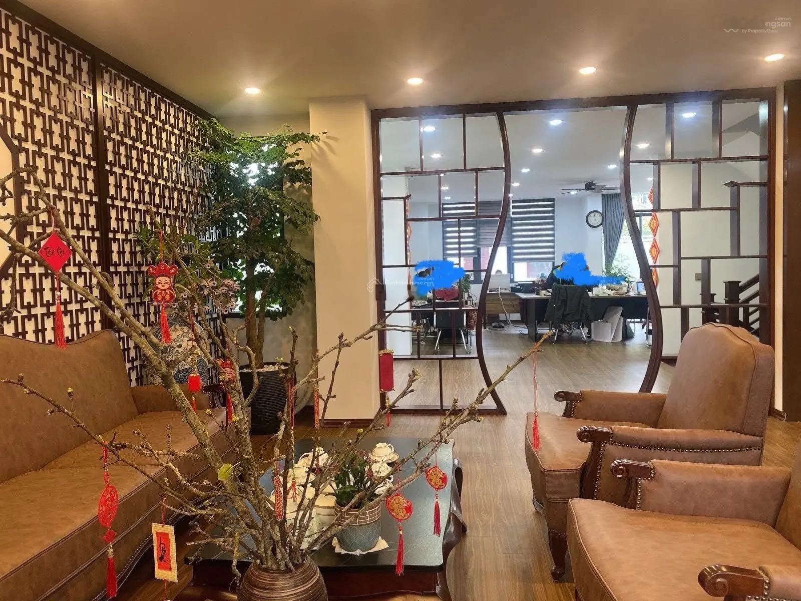 Bán BT sân vừơn Nguyễn Cơ Thạch, KĐT Mỹ Đình 130m2, lô góc, vỉa hè, kinh doanh, giá 38.5 tỷ.