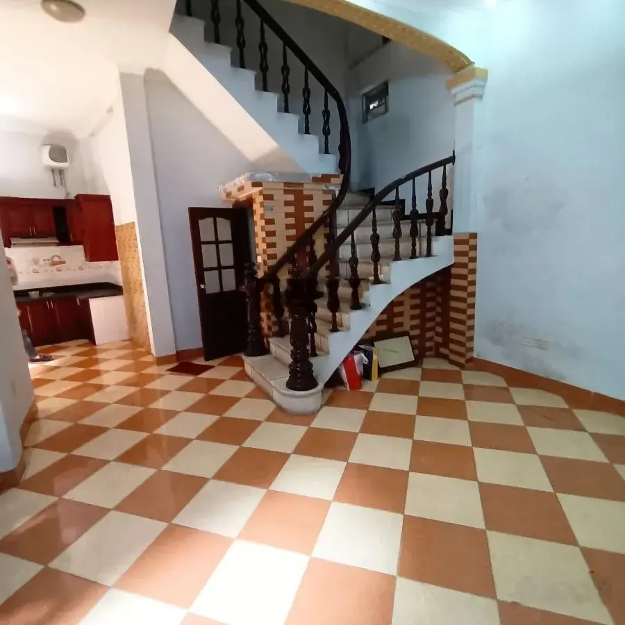 Bán nhà XÃ ĐÀN-ĐỐNG ĐA-HÀ NỘI. DT: 52m2 x 4 Tầng - MT: 4m / Giá: 7.5 Tỷ