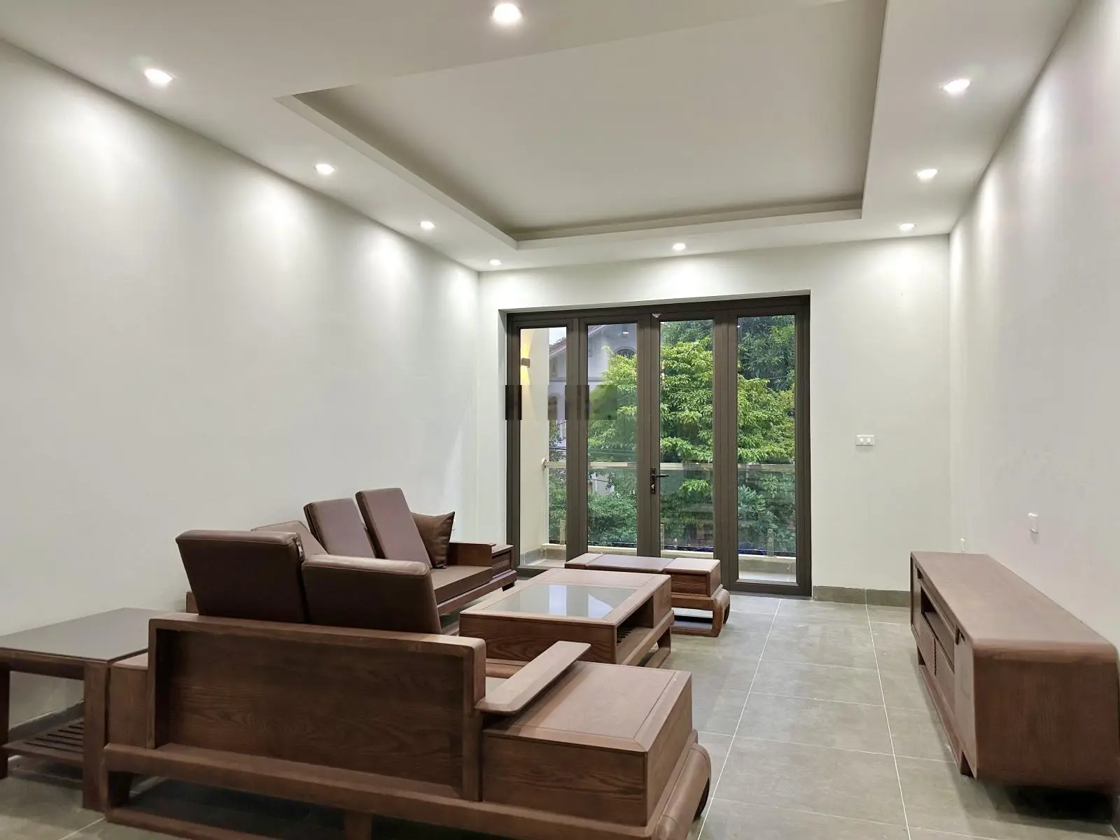 Nhà 4 tầng 4 ngủ sát trường cấp 2 Quang Vinh