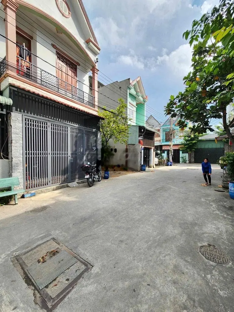 Bán đất 61,4m2 gần chợ Tân Long 300m, p.Tân Đông Hiệp, Tp.Dĩ An