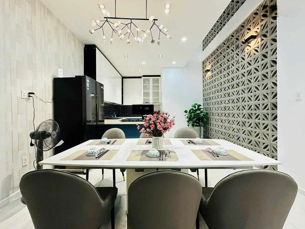 Cực phẩm Phạm Văn Chiêu, Phường 9 Gò Vấp, 68m2, 4 tầng, 4.5x15m, giá 8.5 tỷ