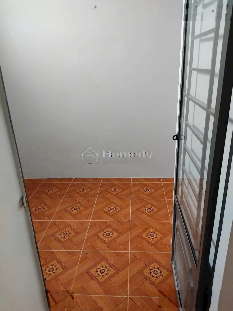 Cần bán gấp nhà Bình Chánh, diện tích 56 m2 còn thương lượng