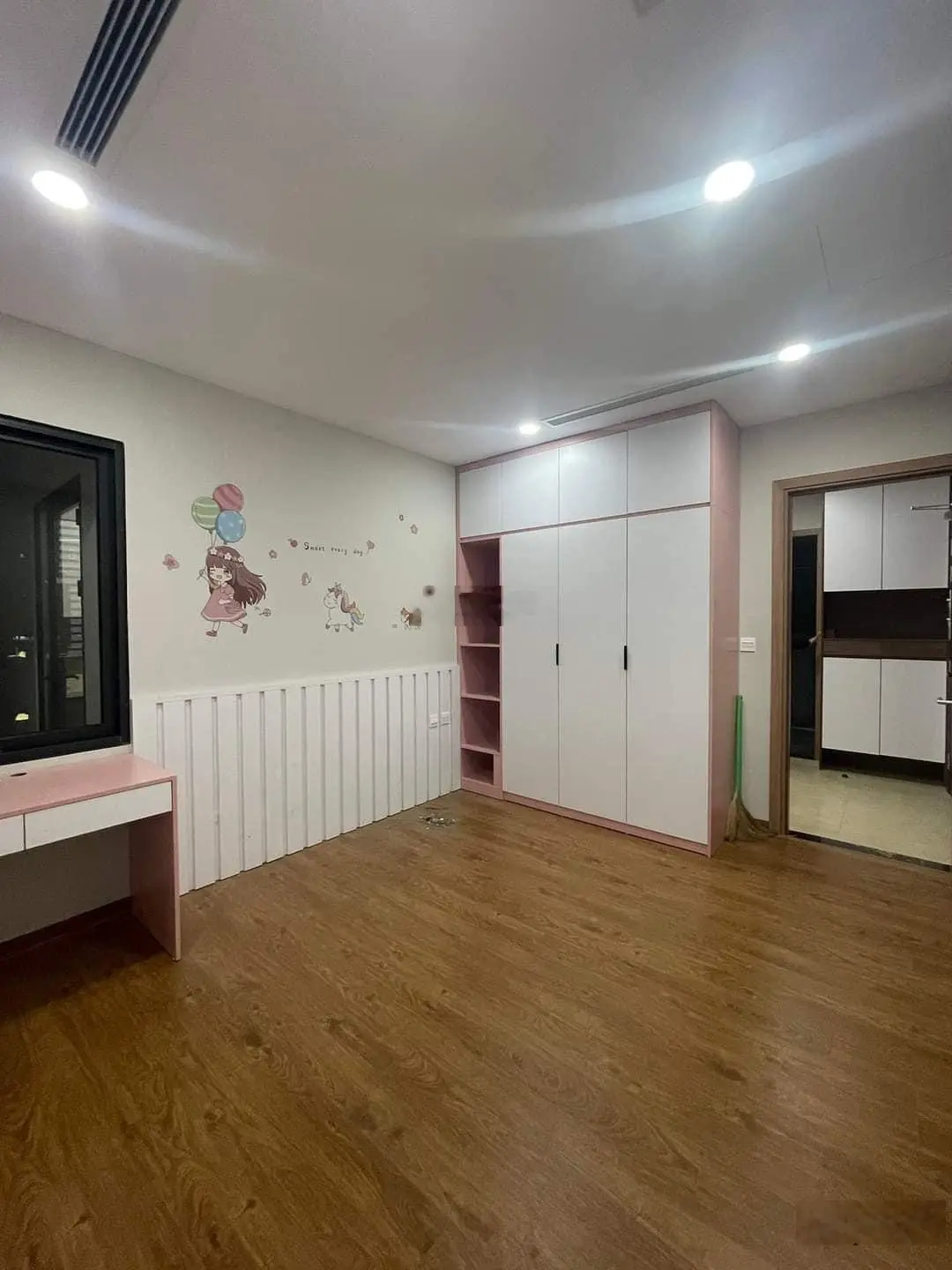Bán căn hộ cao cấp siêu hiếm tại the park home, giá tốt nhất chỉ 9,4 tỷ , diện tích 107m2, view đẹp