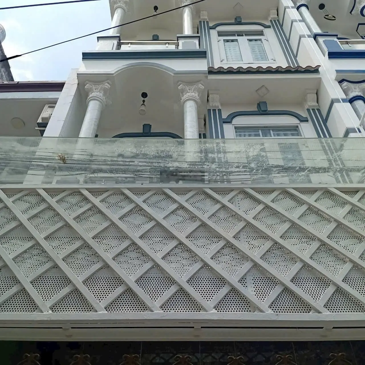 3 tang đẹp lung linh xe hơi thị trấn nhà bè gia 4 ty hon xiu