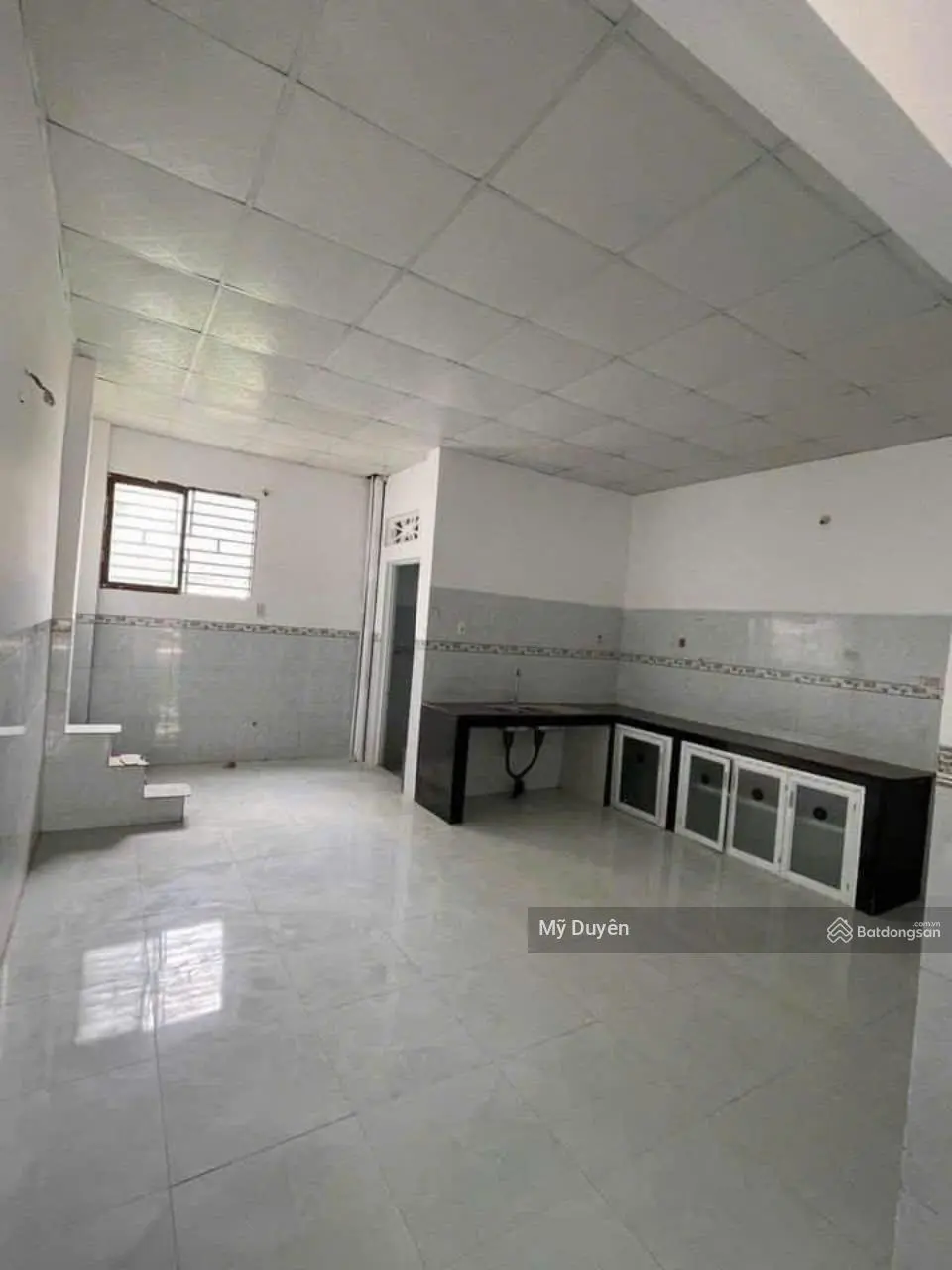 Gia đình kẹt tiền bán gấp căn nhà 65m2, 1T 1L, 3PN, 2wc đường Quang Trung, Quận 12, Sổ riêng, hxh
