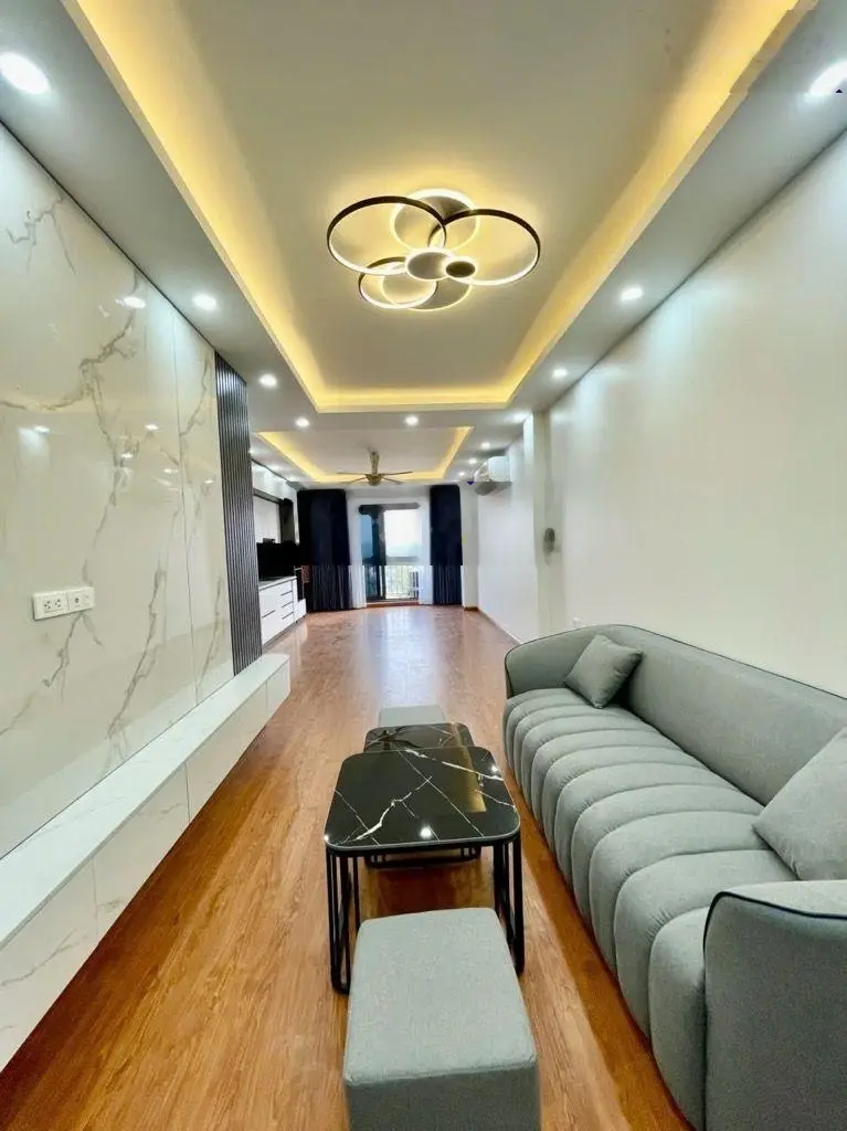 Bán NP mặt phố Phúc Đam, 17,5 tỷ, 60m2, 5PN, 5WC, pháp lý đầy đủ, đẹp, nhiều tiện ích