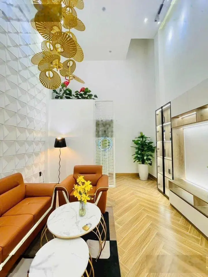 Siêu phẩm nhà lô gốc 2 mặt tiền đường kinh doanh siêu lợi nhuận ngay Ql13 mở rộng giá 4ty1