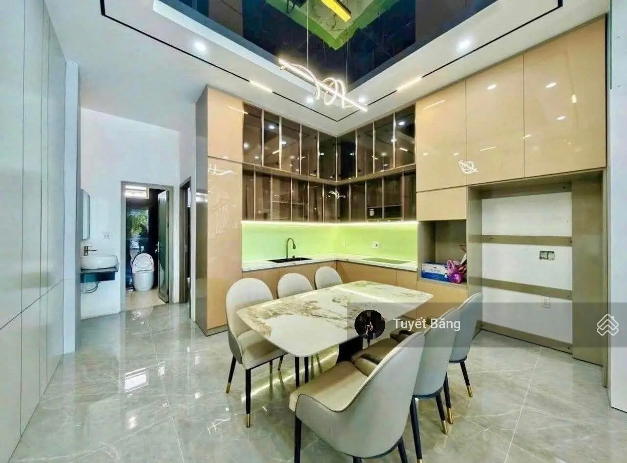 Nhà đẹp giá rẻ Đ.Số 19,P.Hiệp Bình Phước, Tp.Thủ Đức. Giá chỉ 2 tỷ 8.Liền kề chợ Bình Phước.