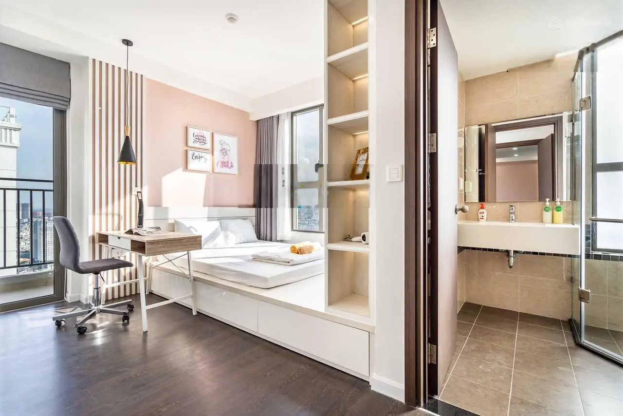 Bán căn hộ The Tresor, 3PN, 2WC, 93m2, căn góc, full nội thất, giá: 7 tỷ 5, liên hệ: 0908 435 ***