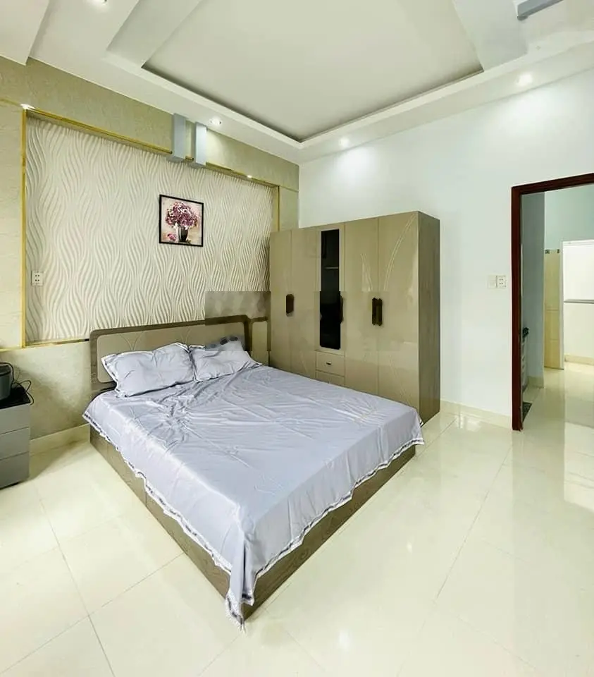 Nhà mới đẹp 1/ Phó Cơ Điều, Q11, 4,5x13m, 1 trệt 2 lầu, 4PN, 5WC, đang cho thuê 10tr/tháng
