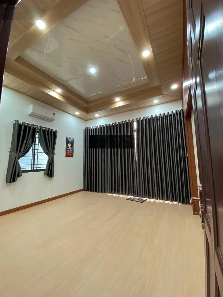 Bán nhà khu dân cư sát trung tâm đường Trần Xuân Soạn quận 7