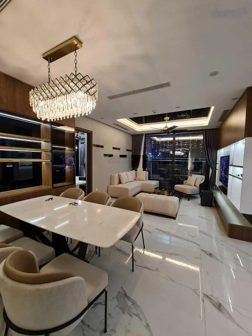 Quỹ căn bán mới nhất cập nhật giá chuẩn tốt tại CC Sunshine City Ciputra Hà Nội. Ms Hiền 0961 702 ***