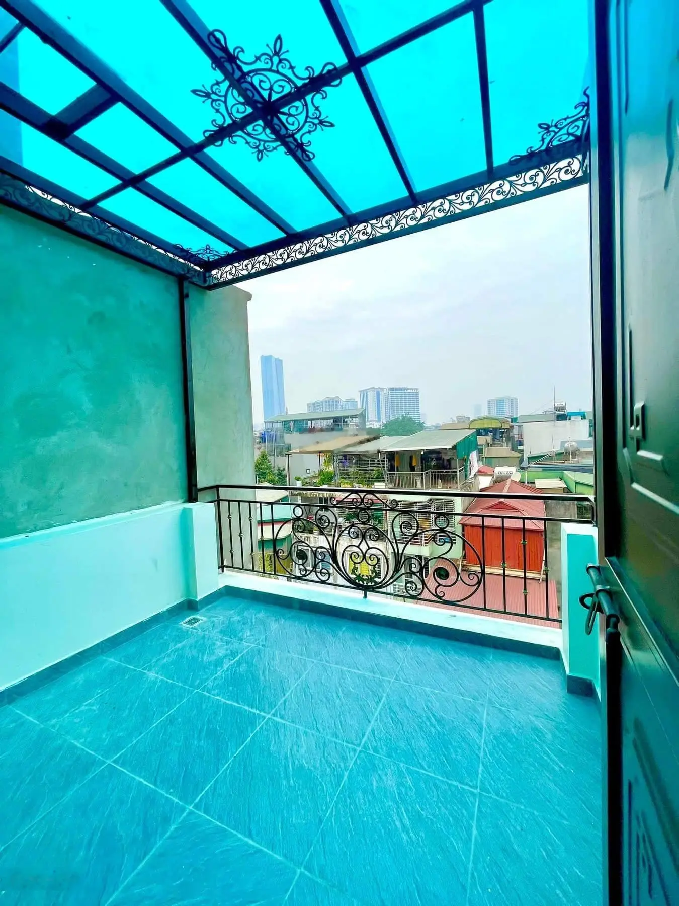 Bán Nhà Riêng tại Đội Cấn, 46m2 thang máp nhập khẩu giá 8.6 tỷ