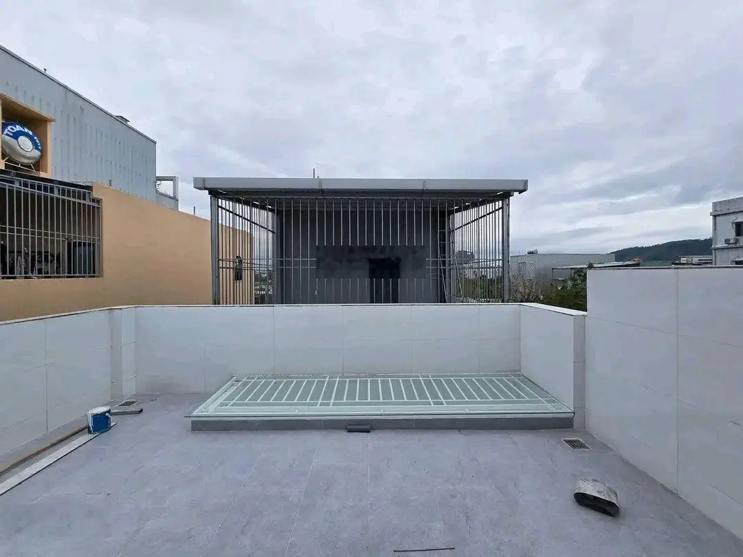 Con du học thiếu tiền cần bán nhà Bùi Hữu Nghĩa - P.5 - Q.5, đang cho thuê 24tr, giá 3tỷ51/77,55m2