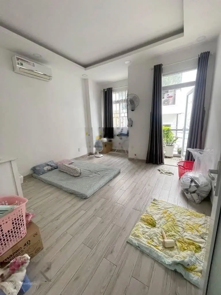 Cách PMH 1 phút - 61m2 -4,3*14- xe hơi tới nhà nhà 4 tầng đầy đủ nội thất nhỉnh 7 tỉ