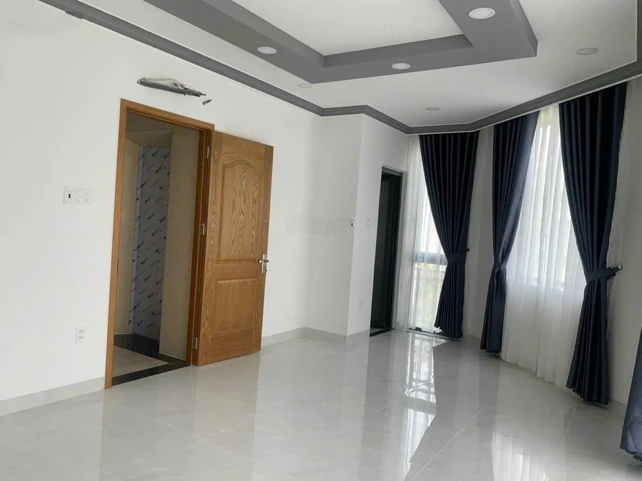 Nhà hẻm 5 nơ trang long , p7 bt . dt 46m2 , 5 tầng thang máy , ô tô ngủ trong nhà _ 10 tỷ xíu
