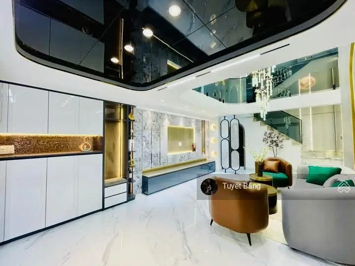 Chưa đến 3 tỷ nhận ngay nhà Nguyễn Văn Tăng,Long Thạn Mỹ,quận 9.Cách Vinhome grankpark chưa đến 2km