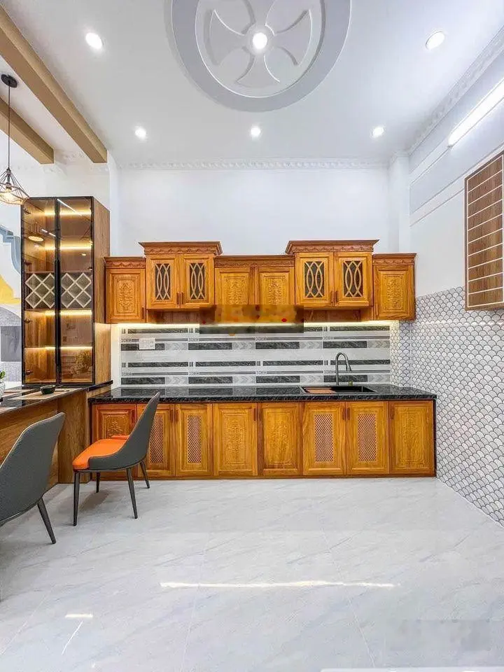 Bán nhà đẹp 2 tầng hẻm xe tải Lê Đình Cẩn, Tân Tạo A, Bình Tân SHR bao sang tên, dọn vào ở ngay
