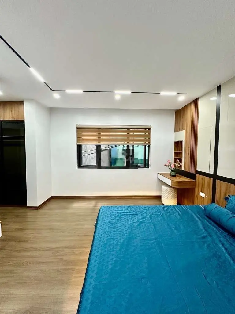 Bán nhà 38m2 Khương Đình, 6 tầng 3 ngủ rộng, ngõ nông, thoáng sáng