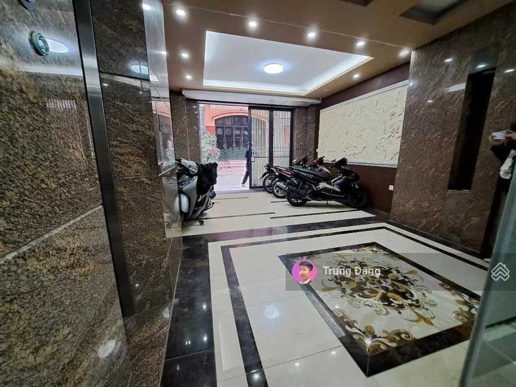 Đẳng cấp ! tòa nhà hoàng cầu, 7 tầng thang máy, đường ô tô vỉa hè, thông số vàng 60m2 x 6m