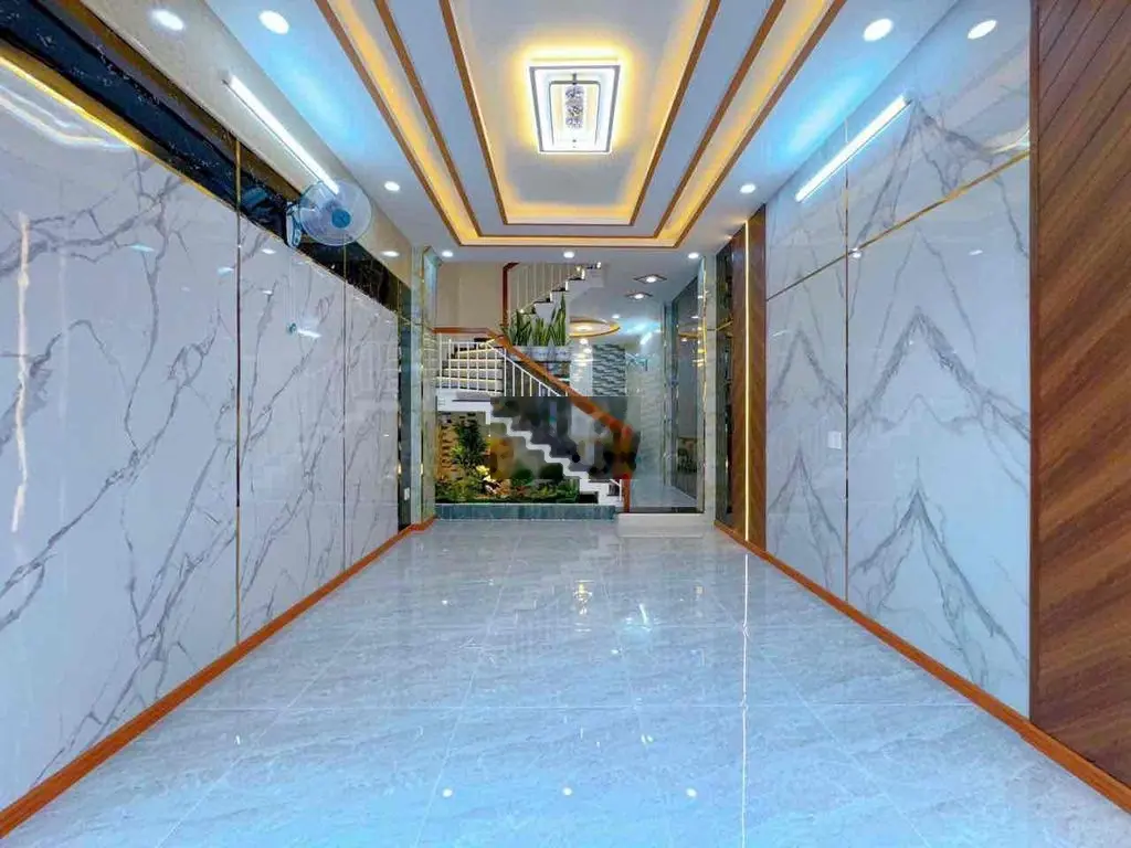 Căn mặt tiền 57,7m2 giá 4 tỷ 150 triệu đường Cửu Long, P2, Tân Bình.