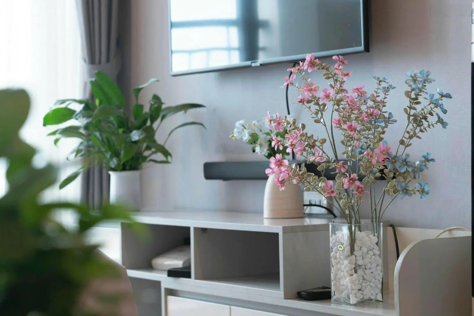 Bán căn hộ Studio view chính biển chung cư Greenbay Garden Bim 30 Tầng Hùng Thắng - Hạ Long