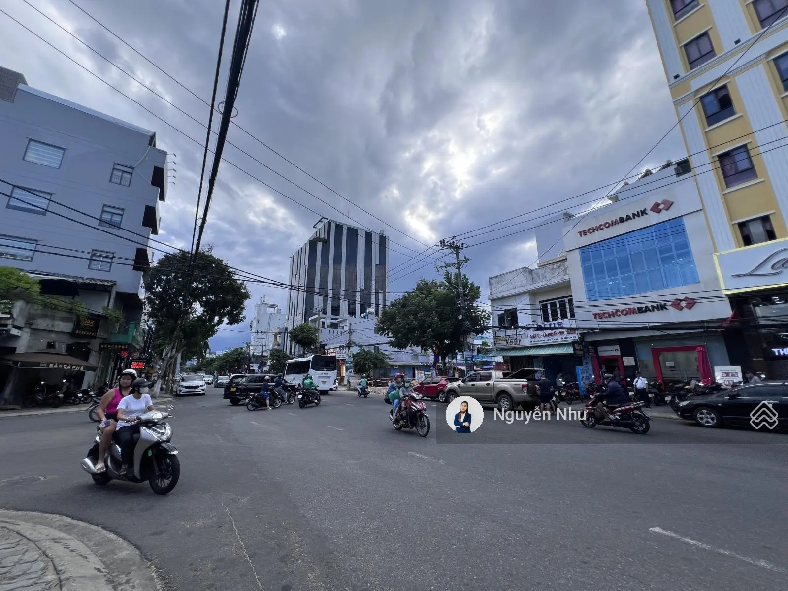Cực kì rẻ đẹp, lô 174m2 cách Nguyễn Văn Thoại 30m - Đường 5m có vỉa hè. Chỉ 16.x tỷ