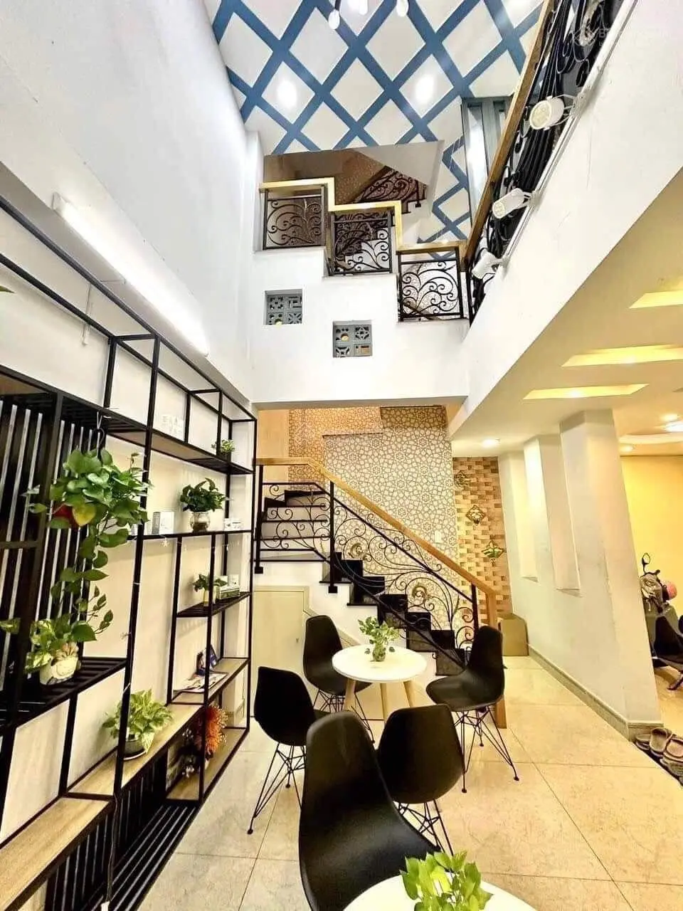 Quận 7 - Huỳnh Tấn Phát diện tích khủng 53 m2 - SHR - chỉ nhỉnh 4 tỷ thương lượng