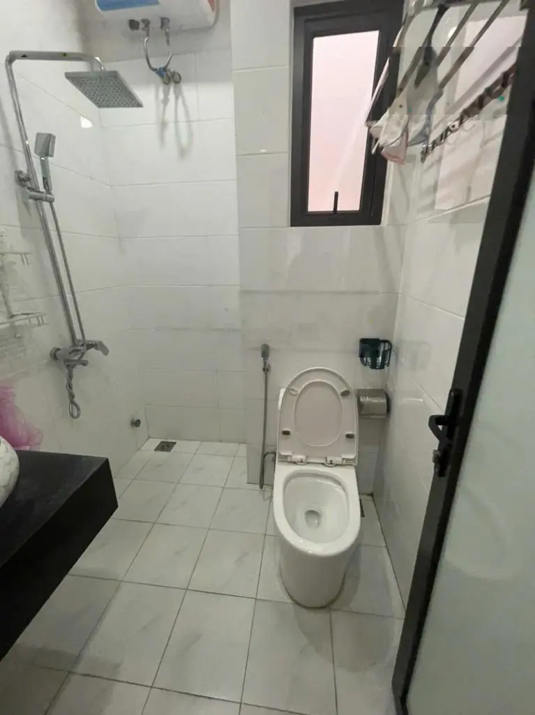 Bán nhà đẹp phố việt hưng.long biên.gần vinhome.công viên.bệnh viện đa khoa đức giang.giá 5,2 tỷ