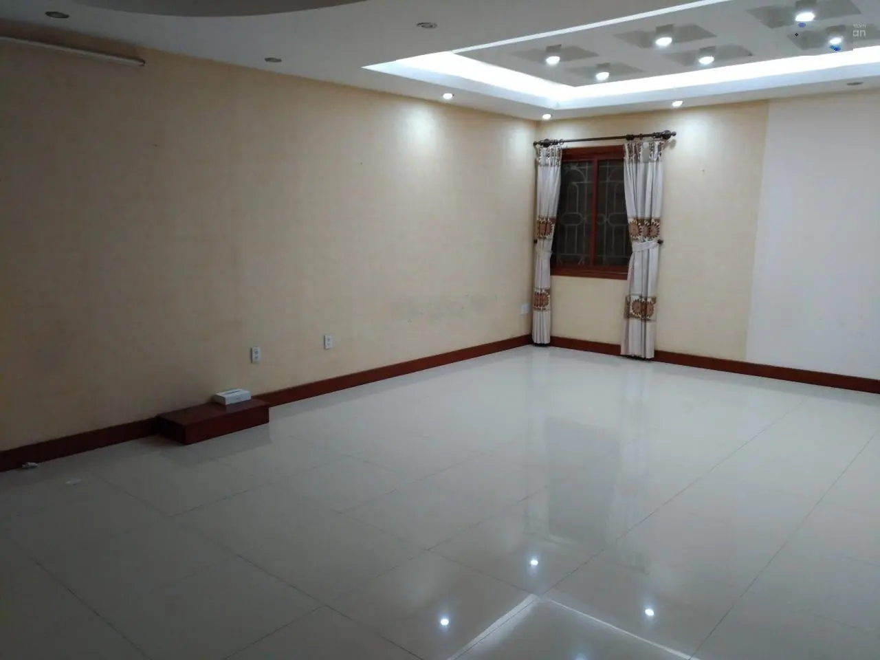 Bán nhà góc 2 MT Kỳ Đồng, P. 9, Quận 3. DT = 211m2. Giá chỉ: 69 tỷ(TL)