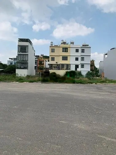 Lô đất trong KDC Hiện Hữu Chợ Đầu Mối Bình Điền 80m2 SHR- XDTD