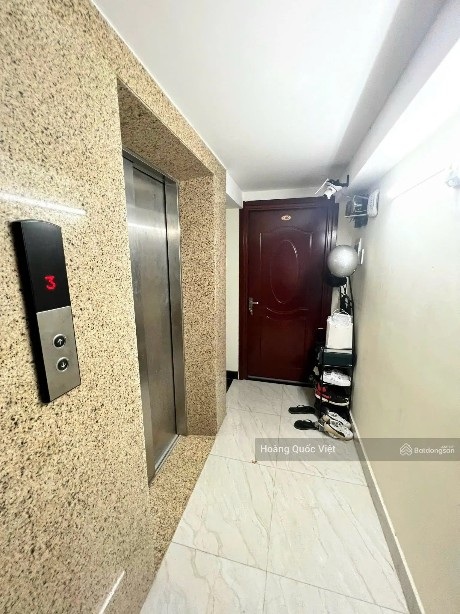 Khoán 37tr/th - hẻm 11m - 4 tầng thang máy - 72m2(4x18) - nguyễn gia trí p25. giá 13.6 tỷ tl