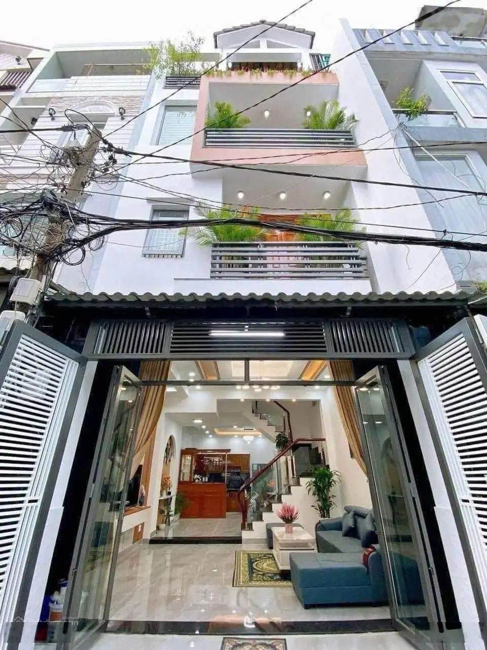 Bán nhà riêng tại Nguyễn Hữu Cảnh, Phường 22, Bình Thạnh. Giá 2,55tỷ. Hẻm xe hơi, 60m2. 0765069021
