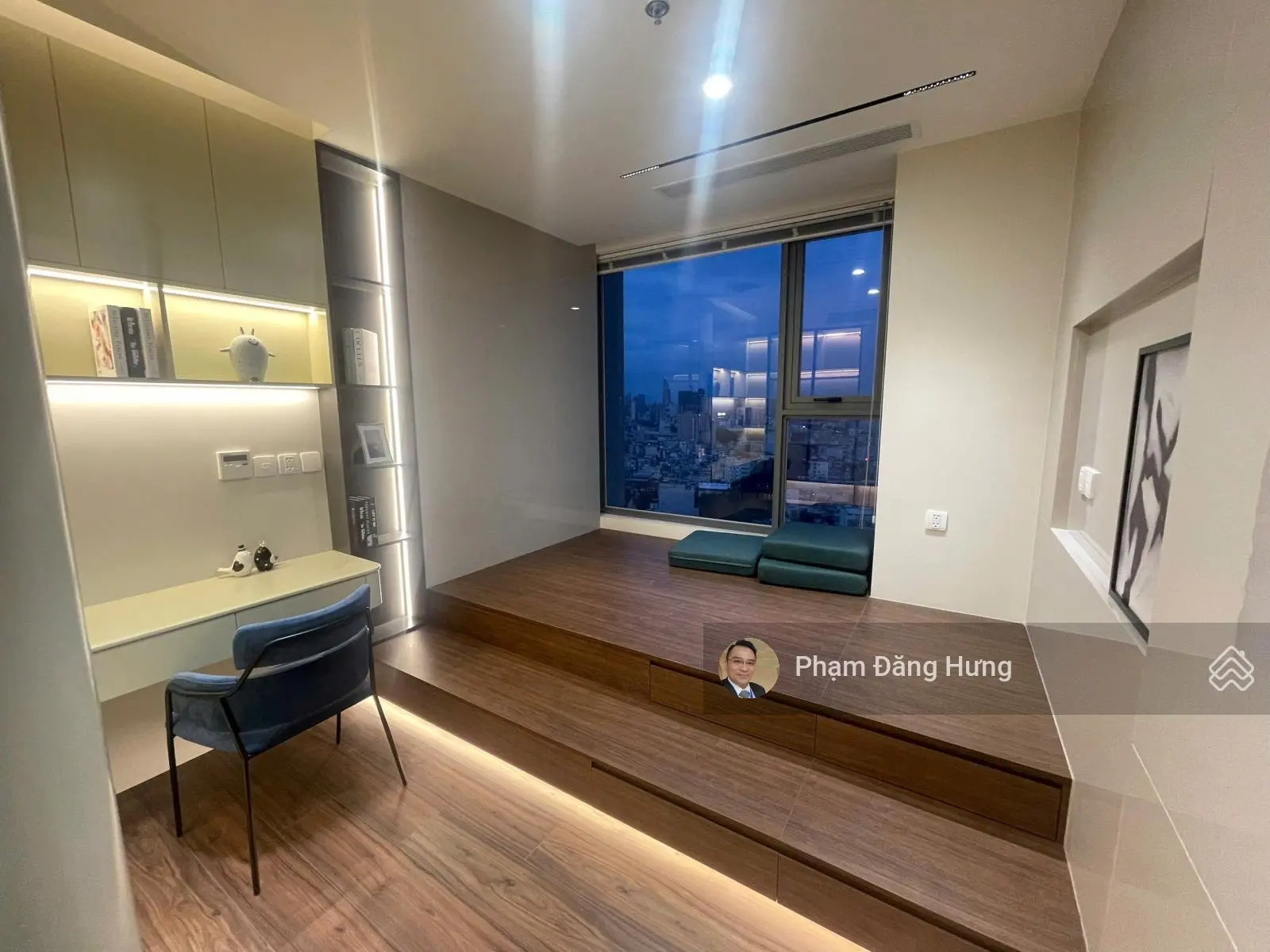 Siêu hiếm căn hộ nhận nhà ở ngay tại Quận 5, Trần Hưng Đạo, 2 phòng ngủ, 90m2, tầng 18, chỉ 12.9 tỷ