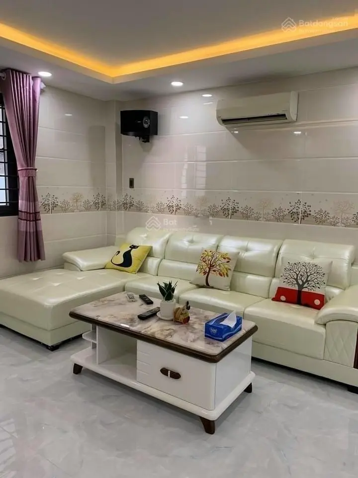 Gấp!Bán nhà Trần Hưng Đạo,Quận 5-Giá:2.48tỷ/68m2 (5x13.6m) sổ riêng. 1 trệt 2 lầu phù hợp DT