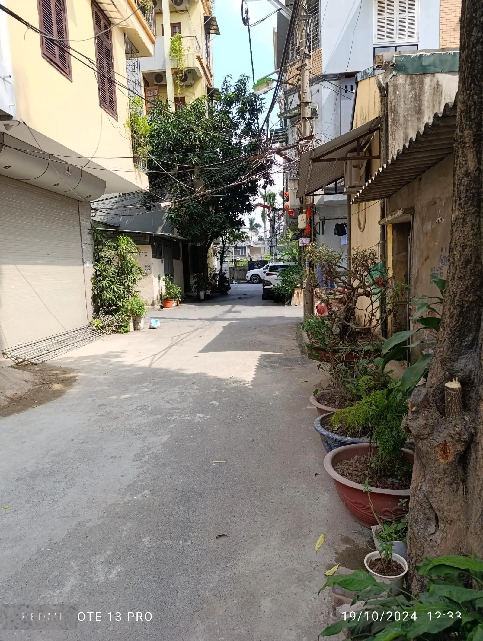 Bán nhà C4 Lê Văn Hiến, Cạnh Trường Tài Chính-Phân lô 2 mặt ngõ ô tô tránh-82m2 MT5.3m-Siêu hiếm