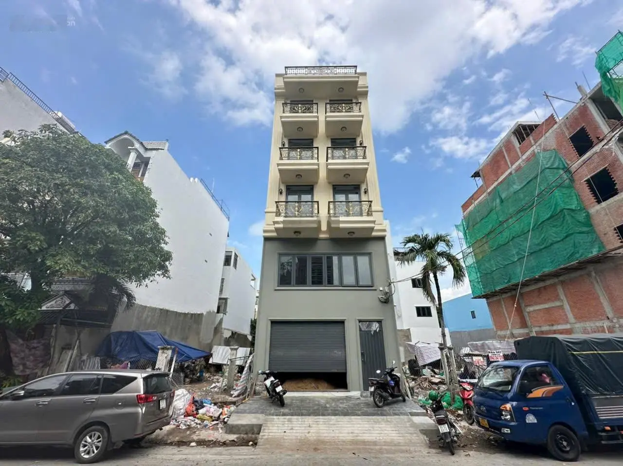 Đầu tư sinh lời - toà nhà chdv mặt tiền q.7 - thu nhập 150tr/tháng